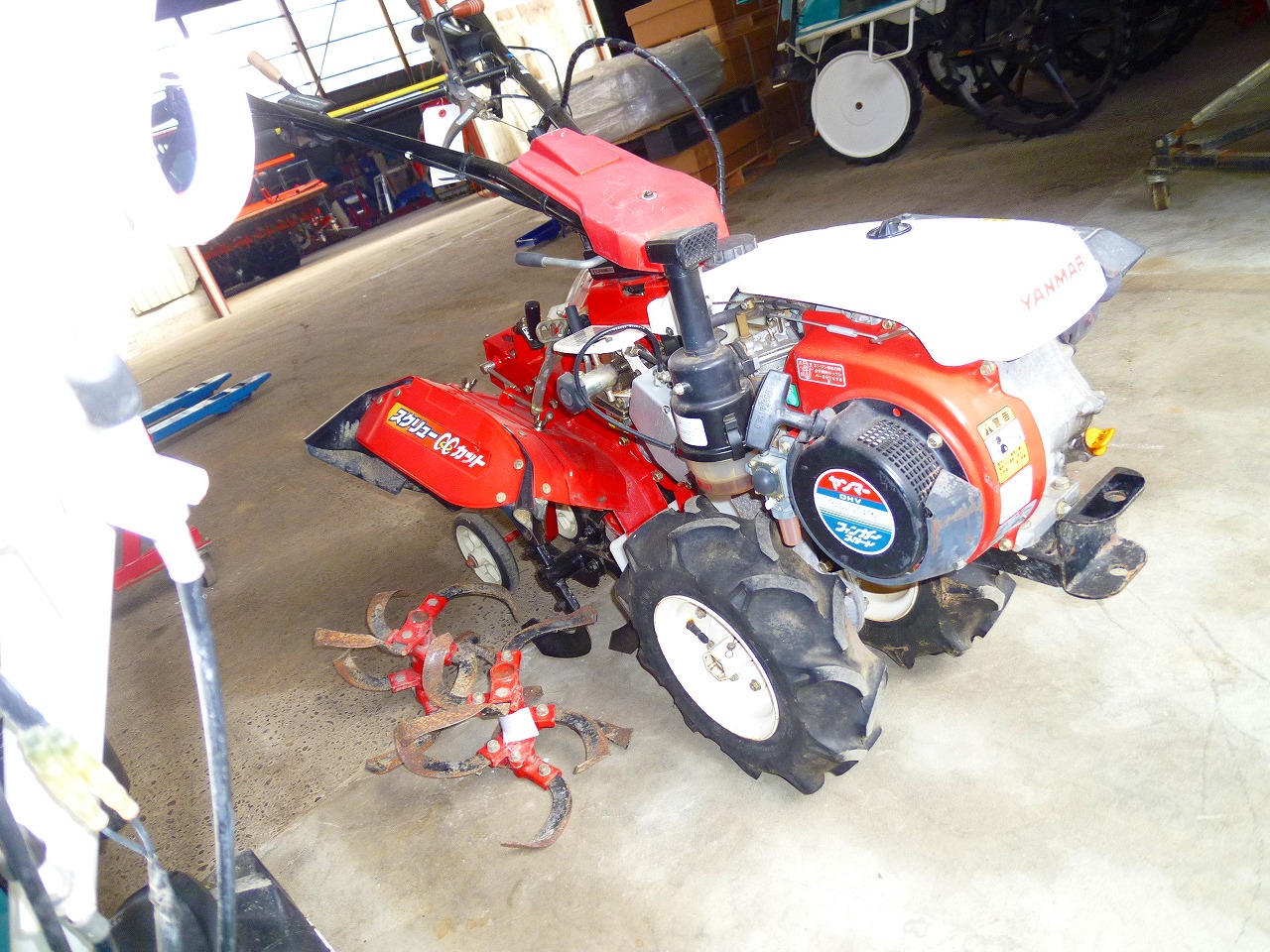 中古管理機　ヤンマー　HK60　平打ち畝立てローター付